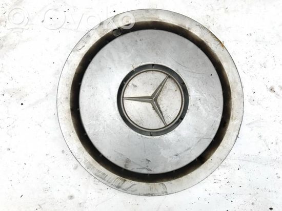 Mercedes-Benz E W124 R15 wheel hub/cap/trim 1244010424 1244010424
