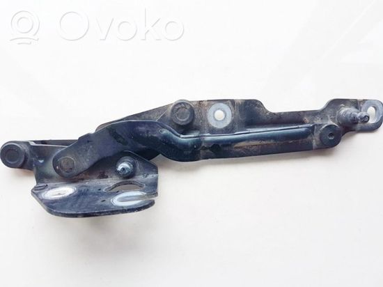 Audi A4 S4 B5 8D Tailgate/trunk/boot hinge 8d5827301a 8d5827301a