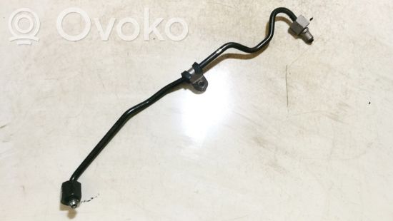 Mercedes-Benz E W211 Fuel line pipe
