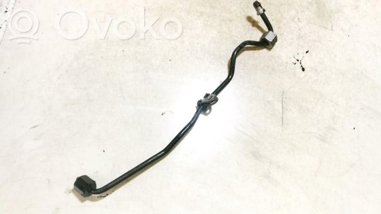 Mercedes-Benz E W211 Fuel line pipe
