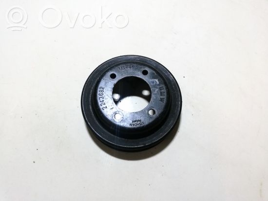 BMW 5 E34 Water pump pulley 2243682 2243682
