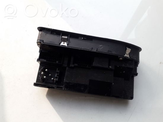 BMW 5 E39 Electric window control switch 6907110 6907110