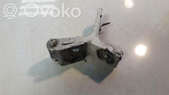 Audi A4 S4 B5 8D Rear door lower hinge