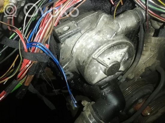 BMW 5 E39 Vacuum pump 72162504 97T182 72162504 97T182