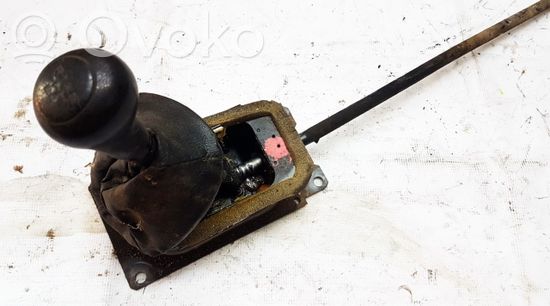 Volkswagen Golf III Gear selector/shifter (interior)