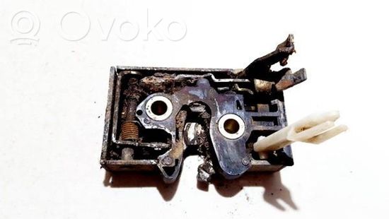 Volkswagen Golf II Rear door lock 323837016 323 837 016 323837016 323 837 016