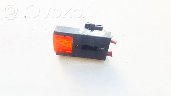 Audi A4 S4 B5 8D Fuse 8a0937530 8a0937530