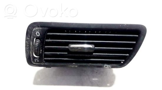 Volkswagen PASSAT B6 Dash center air vent grill 3c2819701e p0110956 3c2819701e p0110956
