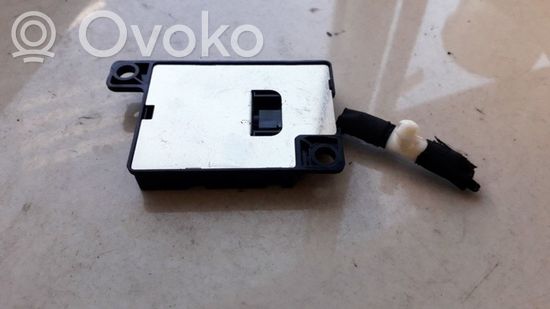 BMW 5 E60 E61 Antenna control unit 8450692846101 84506928461-01 921-800-302 8450692846101 84506928461-01 921-800-302