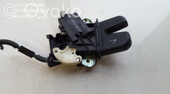 Audi A4 S4 B7 8E 8H Tailgate/trunk/boot lock/catch/latch 4F5827505D 4F5827505D