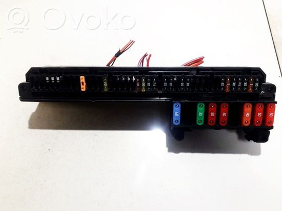 BMW 5 E60 E61 Fuse box set 25613290 6114 6957330-01 25613290 6114 6957330-01