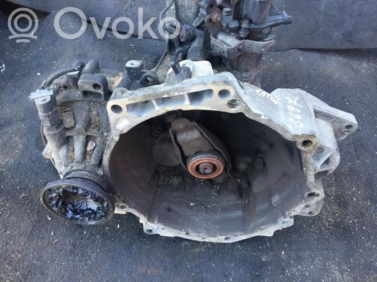 Volkswagen Golf IV Manual 5 speed gearbox euh euh