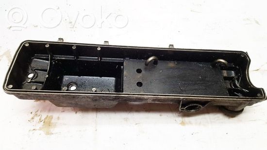 BMW 3 E30 Rocker cam cover