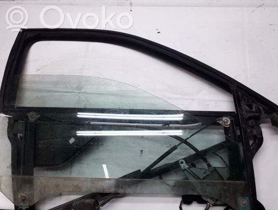 Audi A3 S3 8L Front door window/glass frame