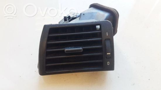 BMW 3 E46 Dash center air vent grill 8361897 8361897
