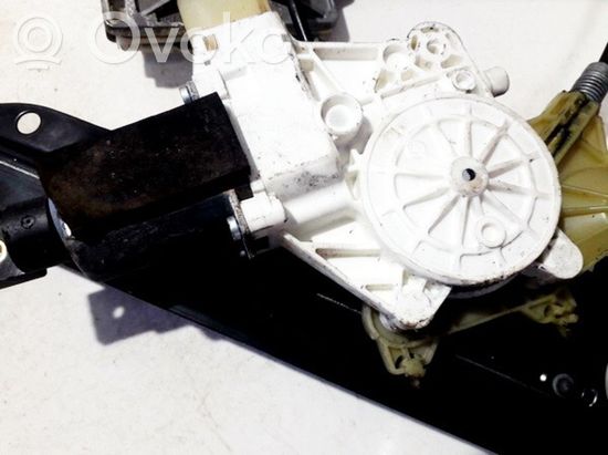 BMW 3 E90 E91 Front door window regulator motor 0130822403 0130822403