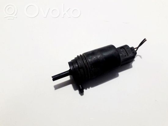 BMW 5 E39 Windscreen/windshield washer pump 67128377612 23 55 76 10 67128377612 23 55 76 10