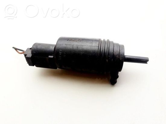 BMW 5 E39 Windscreen/windshield washer pump 67128377612 23 55 26 10 67128377612 23 55 26 10