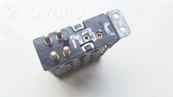 Mercedes-Benz C W202 Heater blower motor/fan resistor 2028200197 2028200197