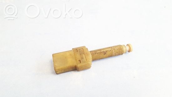 Audi 80 90 S2 B4 Brake pedal sensor switch 443945515 443945515