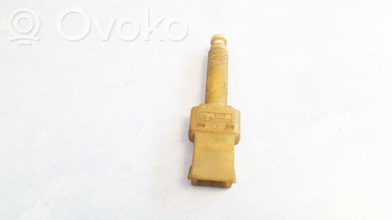Audi 80 90 S2 B4 Brake pedal sensor switch 443945515 443945515