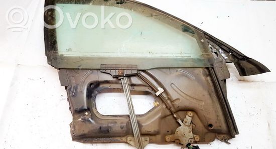 Audi 100 S4 C4 Front door window/glass frame