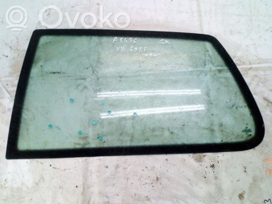 Volkswagen Golf IV Rear side window/glass