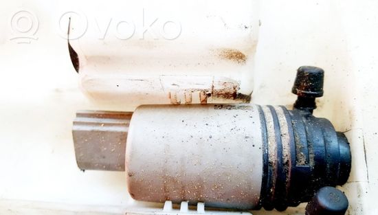 BMW 3 E90 E91 Windscreen/windshield washer pump 61677068996 61.677068996 61677068996 61.677068996