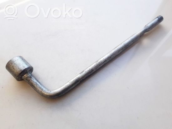 BMW 3 E46 Wheel nut wrench