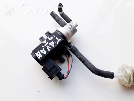 Volkswagen Golf IV Turbo solenoid valve 1j0906627a 1j0906627a