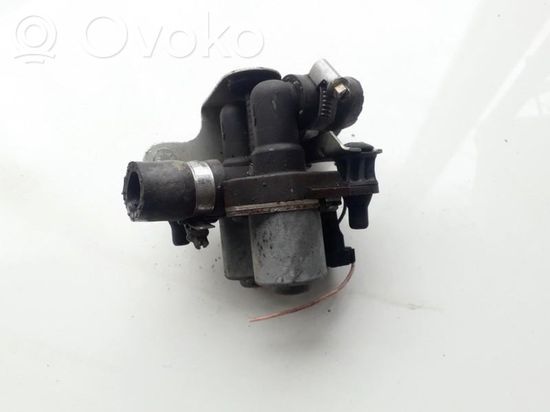 Mercedes-Benz C W202 Coolant heater control valve 1147412078 0018303484 1147412078 0018303484
