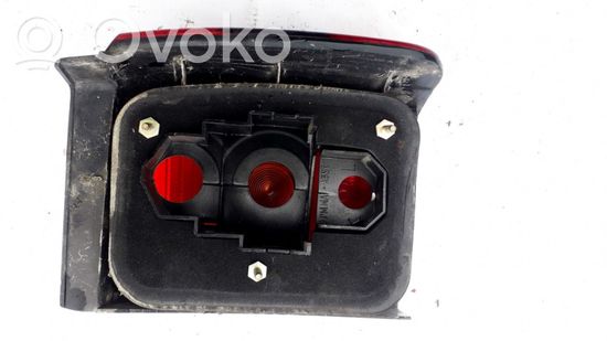 Volkswagen PASSAT B4 Rear/tail lights
