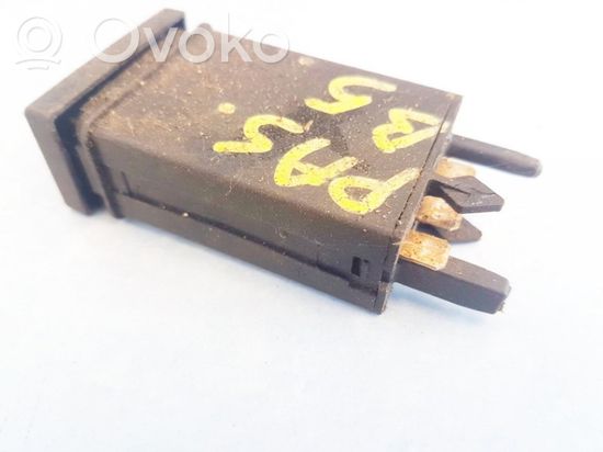 Volkswagen PASSAT B5 Windscreen/window heater switch 3b0959621b 3b0959621b