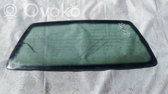 Volkswagen PASSAT B3 Rear windscreen/windshield window