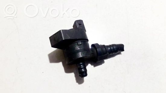 BMW 3 E90 E91 Valve vacuum 7551262 7551262