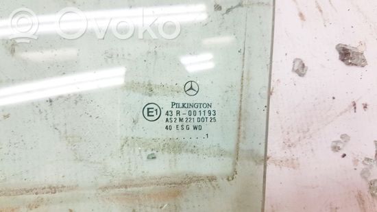 Mercedes-Benz C W203 Rear door window glass