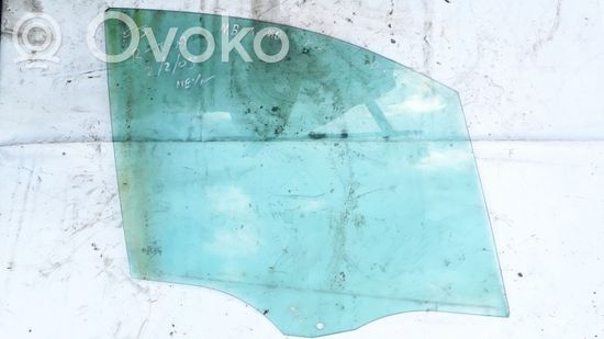 Mercedes-Benz A W168 Front door window glass four-door