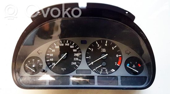 BMW 5 E39 Speedometer (instrument cluster) 62118372359 62.11-8372359 110008735 62118372359 62.11-8372359 110008735