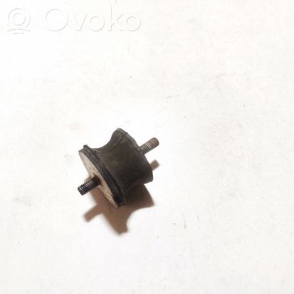 BMW 5 E39 Engine mount bracket 1094916 1094916