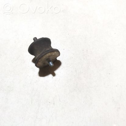 BMW 5 E39 Engine mount bracket 1094916 1094916