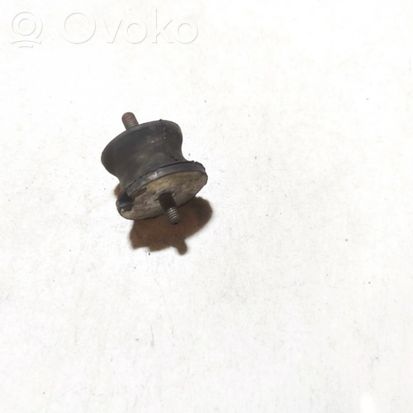 BMW 5 E39 Engine mount bracket 1094916 1094916