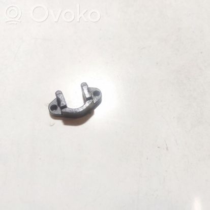 BMW 3 E46 Fuel Injector clamp holder