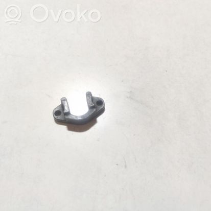 BMW X5 E53 Fuel Injector clamp holder