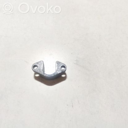 BMW X5 E53 Fuel Injector clamp holder