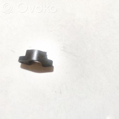 BMW X5 E53 Fuel Injector clamp holder