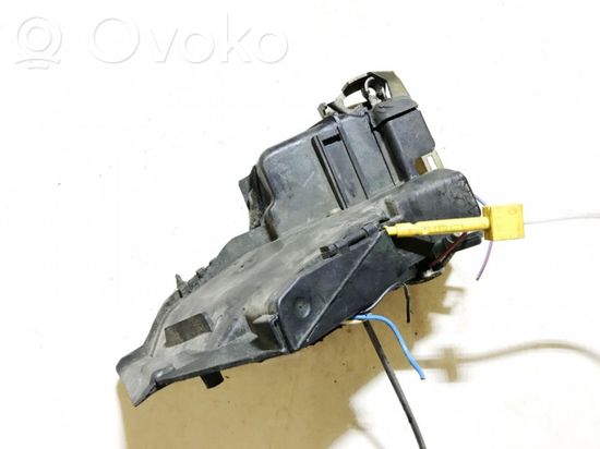 BMW 5 E39 Front door lock 8235113 6711-8352165 8235113 6711-8352165
