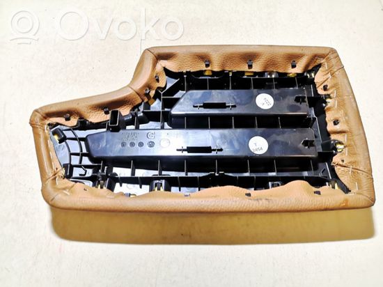 BMW 3 F30 F31 F80 Armrest 105016009 105016009