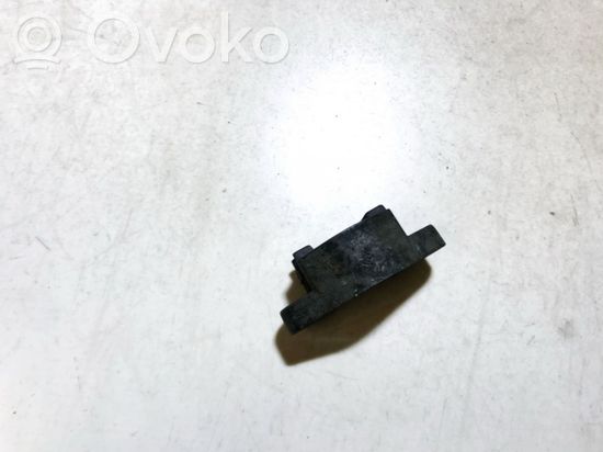 BMW X5 E53 Fuel Injector clamp holder
