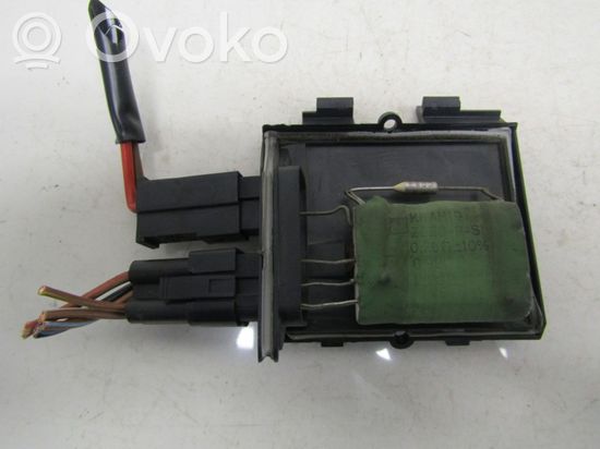 Audi 80 90 S2 B4 Heater blower motor/fan resistor 893959233 893959233 3 131 090 041 893959233 893959233 3 131 090 041