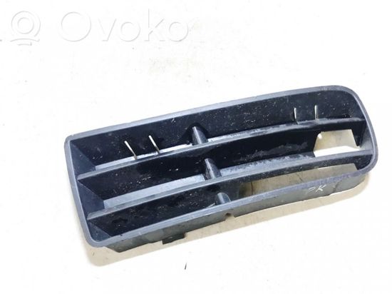 Volkswagen Golf IV Front bumper lower grill